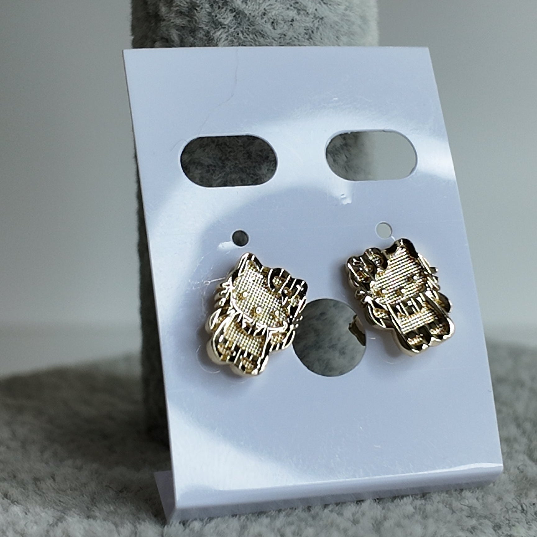 HK MINI EARRING